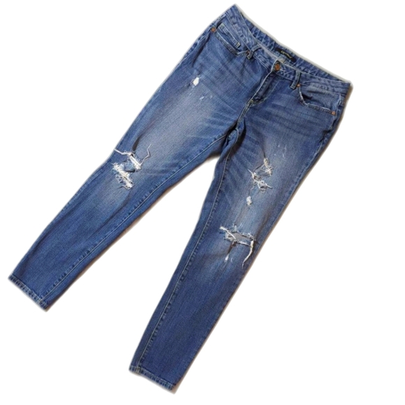 Chip Foster Distressed Jeans - Picture 3 of 6